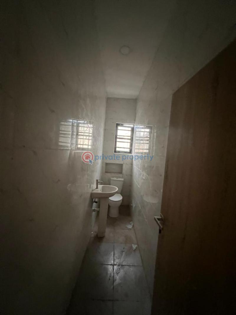 2 bedroom Block Of Flats For Sale Omole Phase 1 Ojodu Lagos - 22