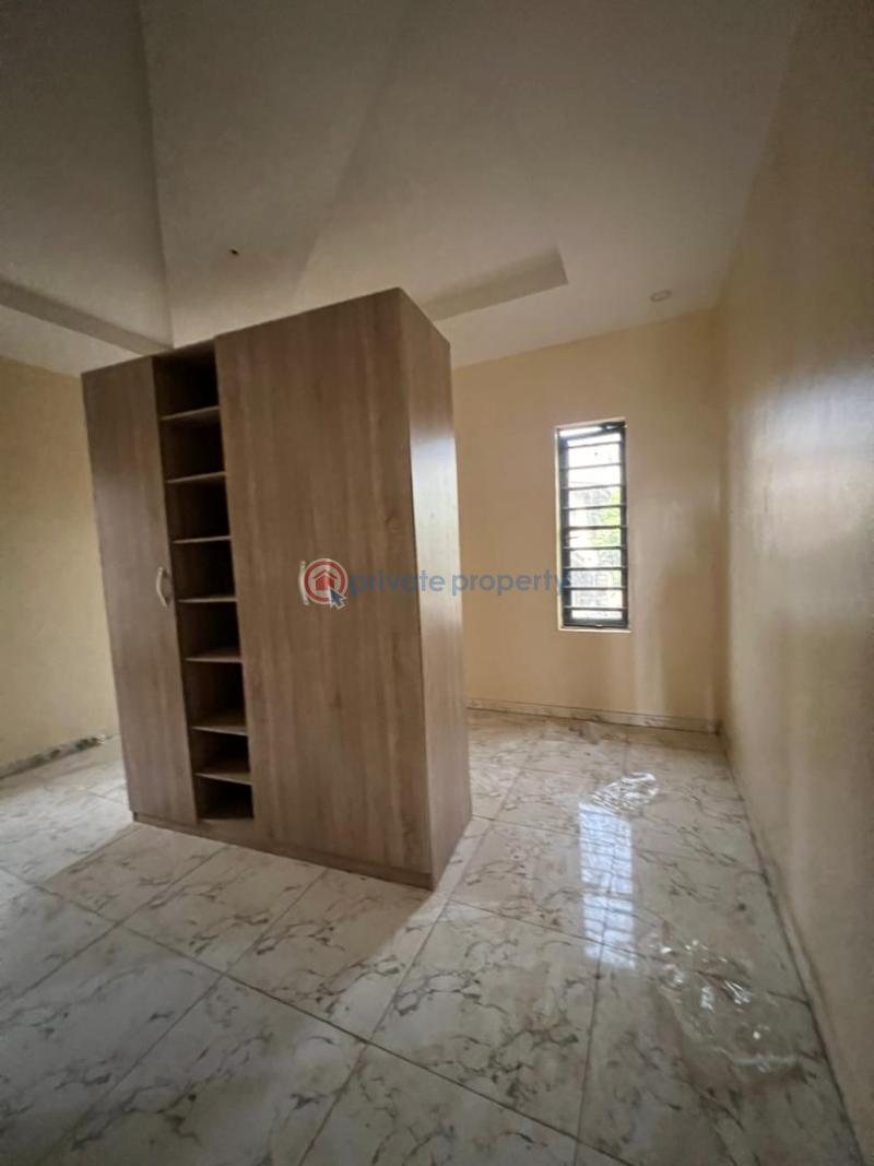 2 bedroom Block Of Flats For Sale Omole Phase 1 Ojodu Lagos - 9