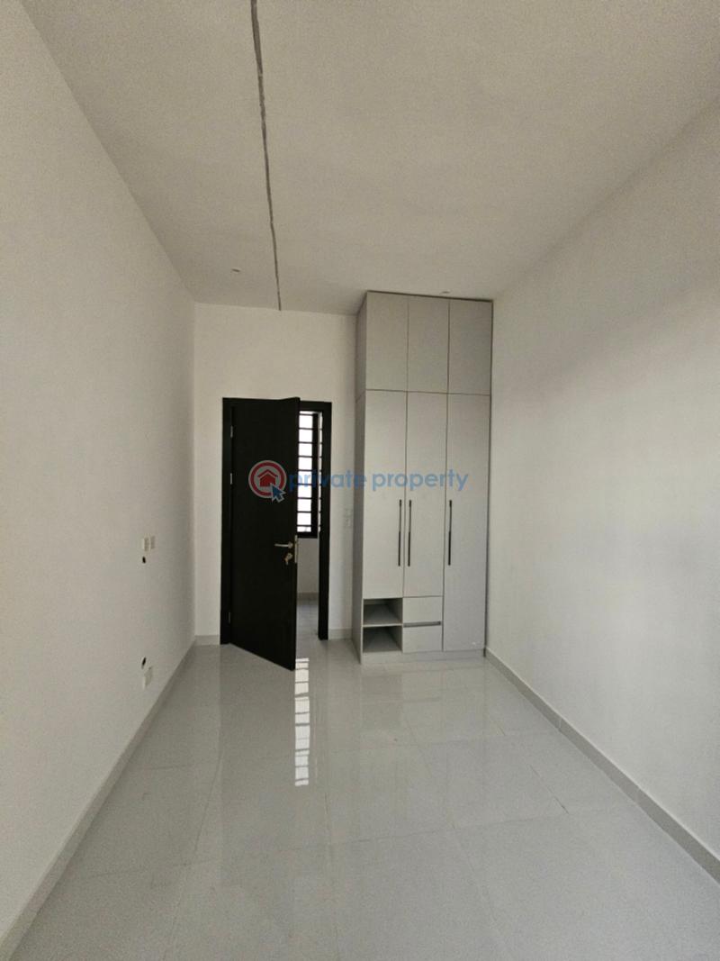 5 bedroom Duplex For Sale Thomas Estate Ajah Lagos - 13