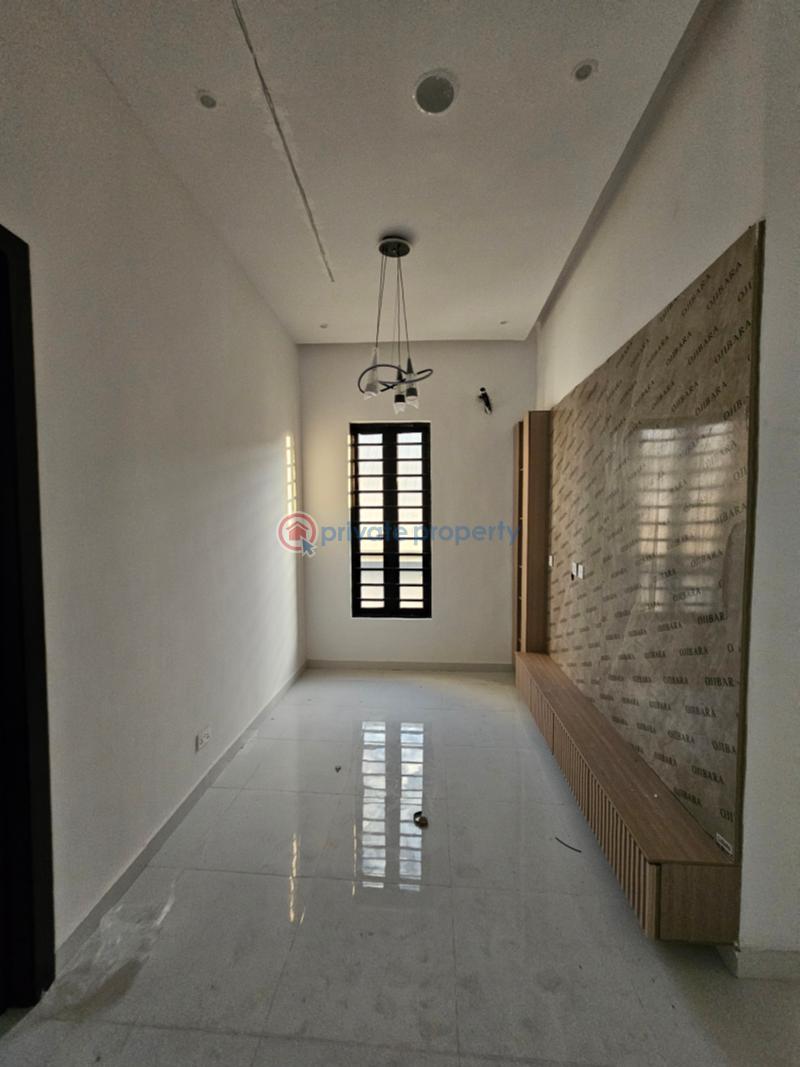 5 bedroom Duplex For Sale Thomas Estate Ajah Lagos - 19
