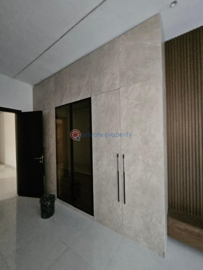 5 bedroom Duplex For Sale Thomas Estate Ajah Lagos - 11