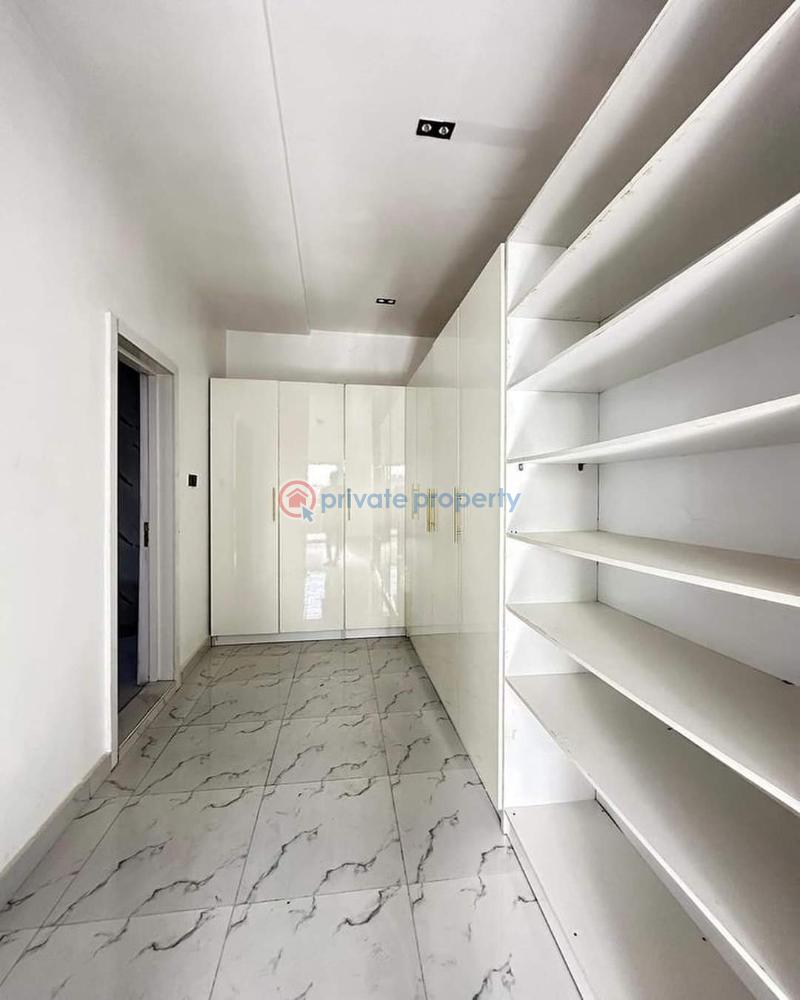 Lovely 5bedroom fully detached duplex - 1 5 bedroom Detached Duplex For Sale Osapa London Lekki Lagos - 1