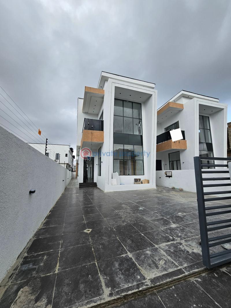 Lovely 5bedroom fully detached duplex - 1 5 bedroom Duplex For Sale Ajah Lagos - 1