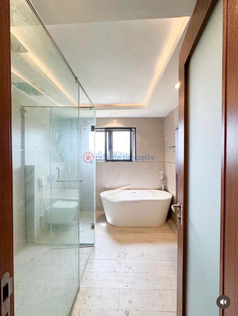 6 bedroom Detached Duplex For Sale Banana Island Ikoyi Lagos - 3