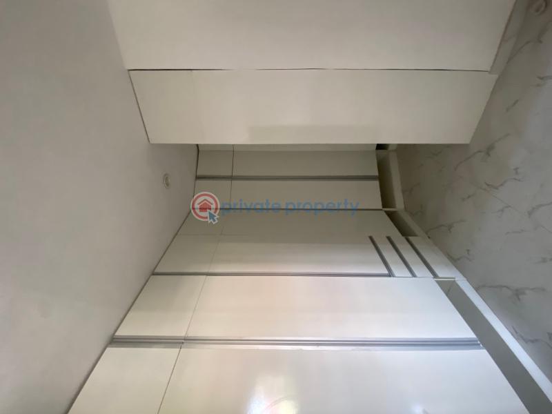 Lovely 6 bed duplex in a gated estate - 8 6 bedroom Detached Duplex For Sale Royal Garden Estate Ajiwe Ajah Lagos - 8