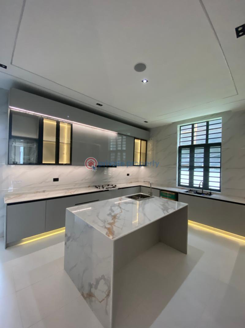 6 bedroom Detached Duplex For Sale Chevron Drive Lekki Lagos - 2