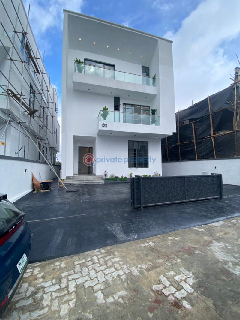 6 bedroom Detached Duplex For Sale Chevron Drive Lekki Lagos - 1