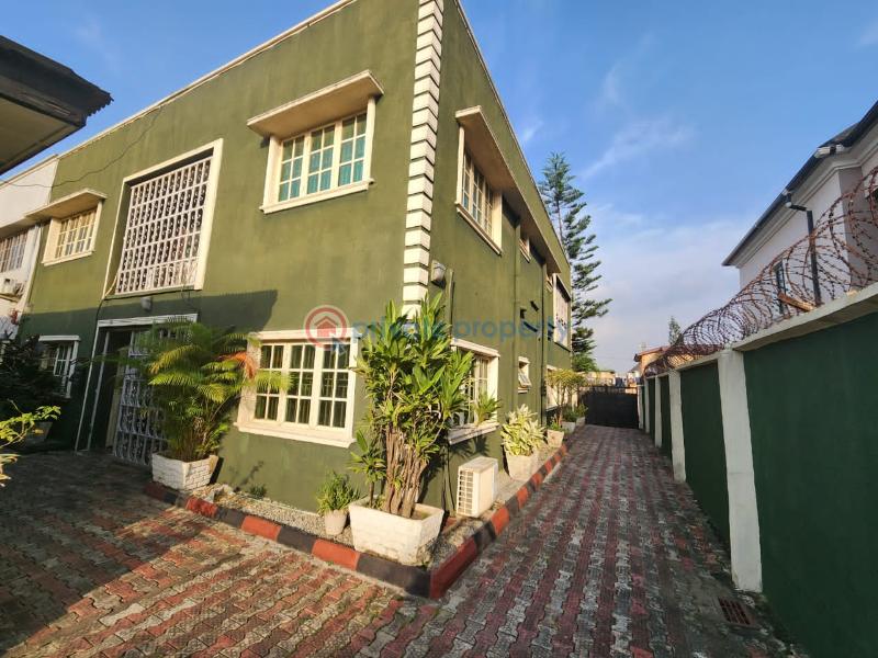 6 bedroom Duplex For Sale Gowon Estate Ipaja Lagos - 1
