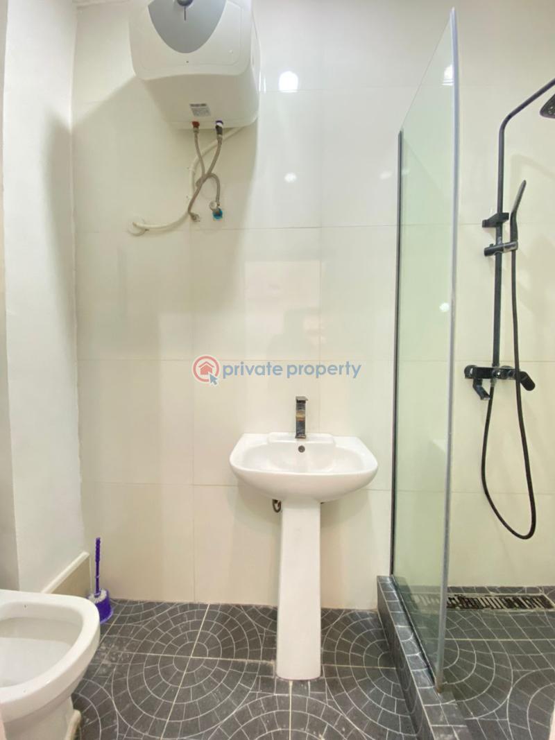 Lovely & spacious cool 3 bedroom apartment + bq & air conditioning - 2 3 bedroom Block Of Flats For Rent Lekki Phase I Lekki Phase 1 Lagos - 2