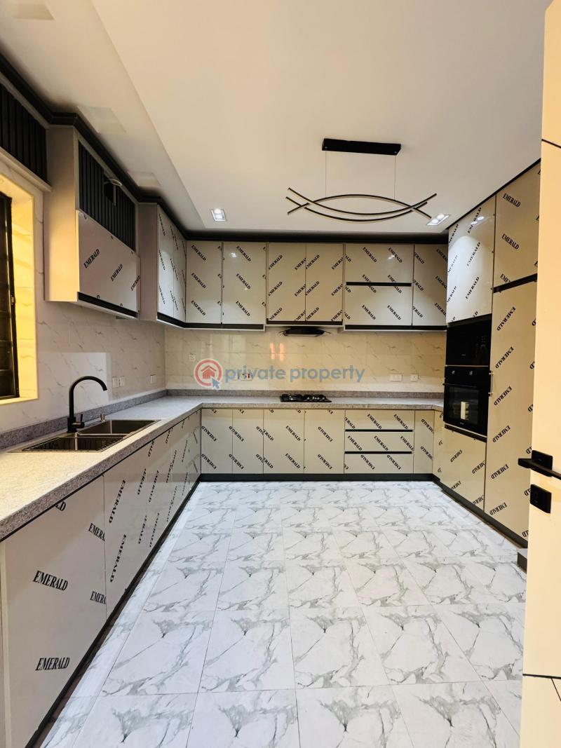 5 bedroom Detached Duplex For Sale Omole Phase 1 Ojodu Lagos - 7