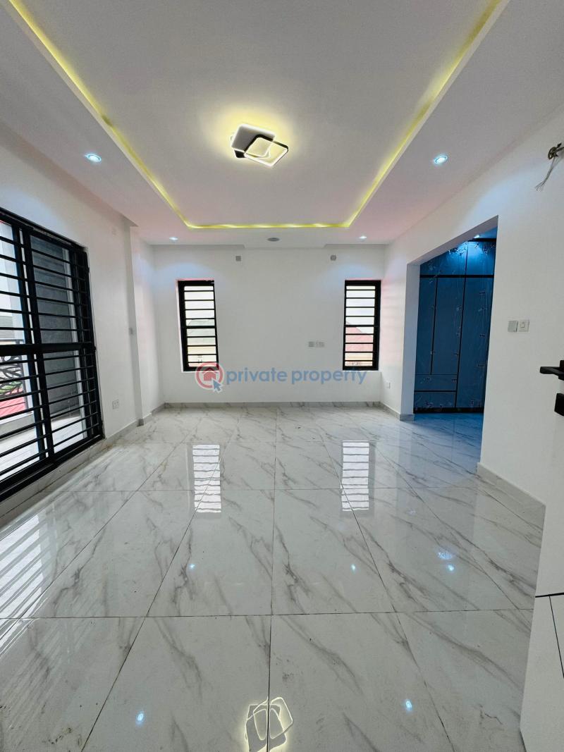5 bedroom Detached Duplex For Sale Omole Phase 1 Ojodu Lagos - 2