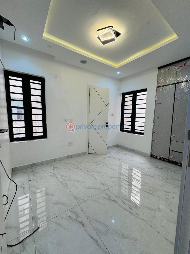 5 bedroom Detached Duplex For Sale Omole Phase 1 Ojodu Lagos - 4