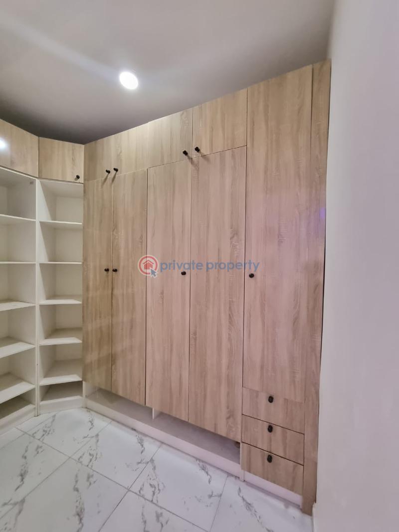 4 bedroom Terrace For Sale Ikota Villa Estates Lekki Phase 2 Lagos - 4