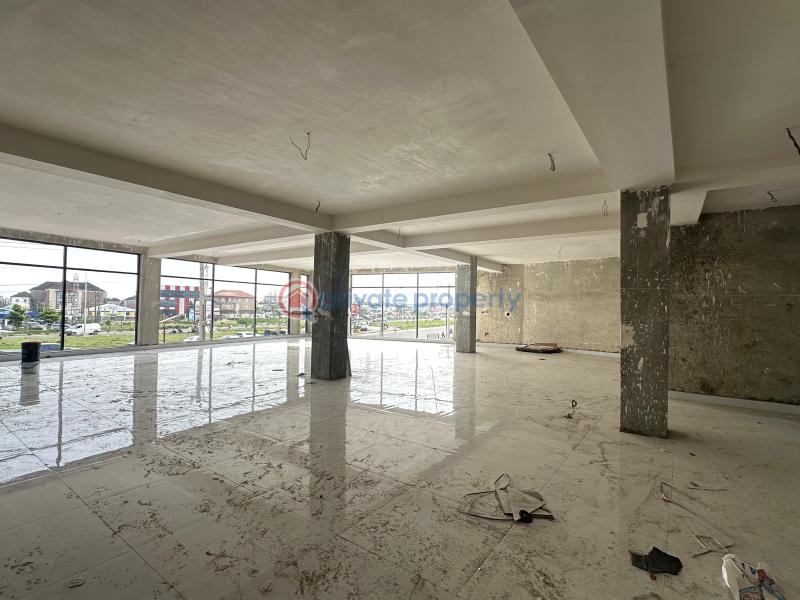 Mall/Complex/Plaza For Rent Chevron Tollgate Lekki Lagos - 1