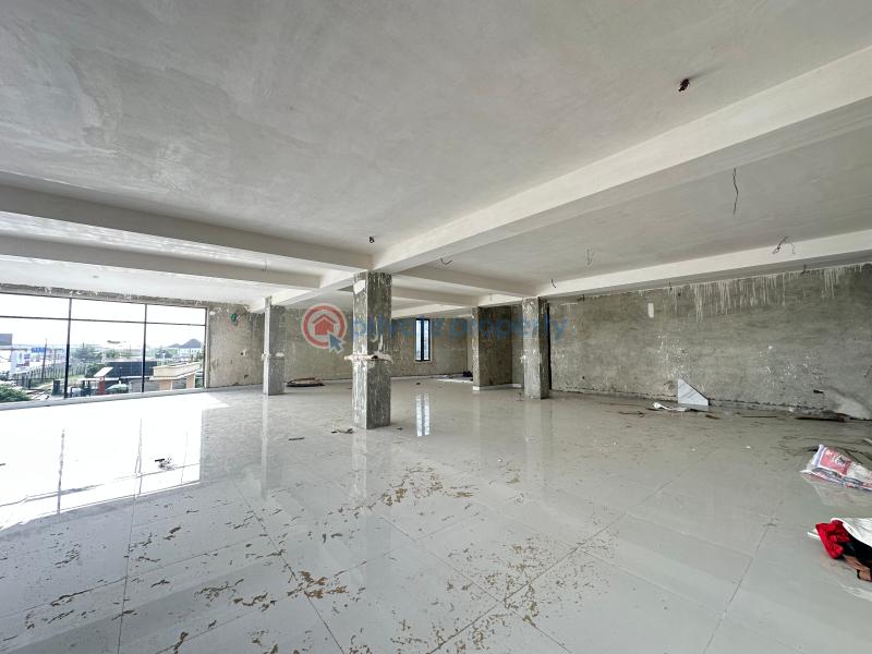 Mall/Complex/Plaza For Rent Chevron Tollgate Lekki Lagos - 7