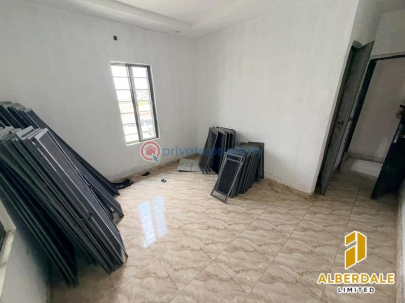 1 bedroom Mini Flat For Rent Akoka Yaba Lagos - 1