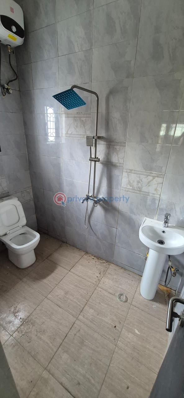 1 bedroom Block Of Flats For Rent Kugbo G.r.a. By Catholic Church. Abuja Phase 4  - 4