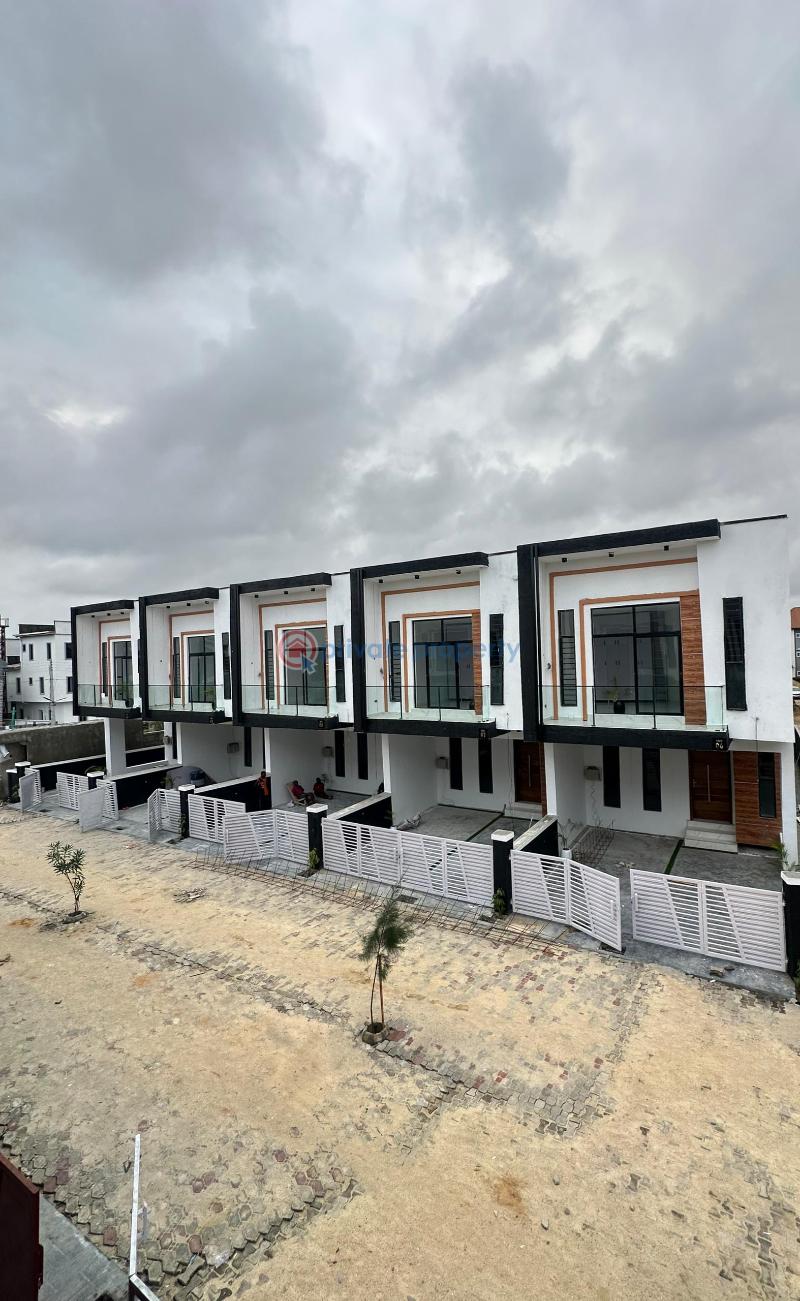 3 bedroom Terraced Duplex For Sale Ikota Lekki Lagos - 3