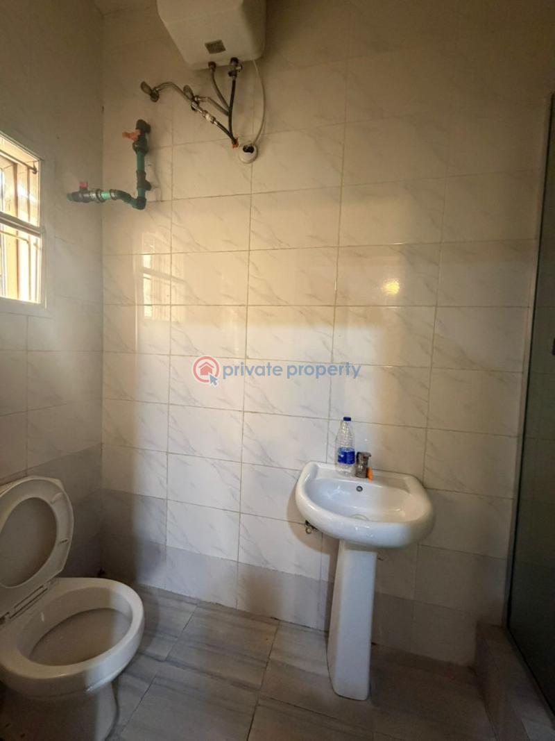 2 bedroom Flat & Apartment For Rent Osapa Lekki Lagos - 3