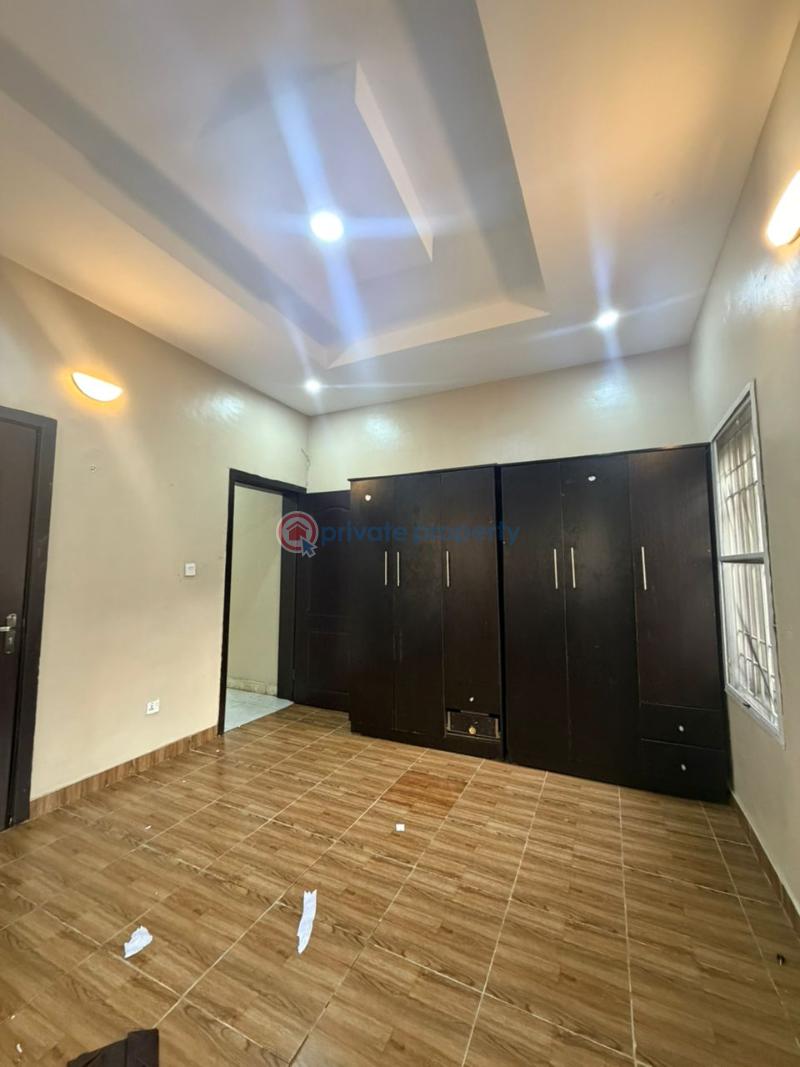 2 bedroom Flat & Apartment For Rent Osapa Lekki Lagos - 8