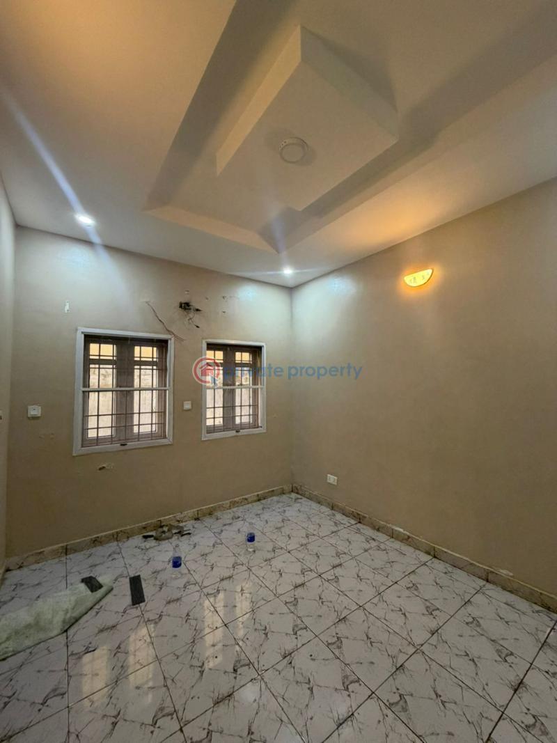 2 bedroom Flat & Apartment For Rent Osapa Lekki Lagos - 5