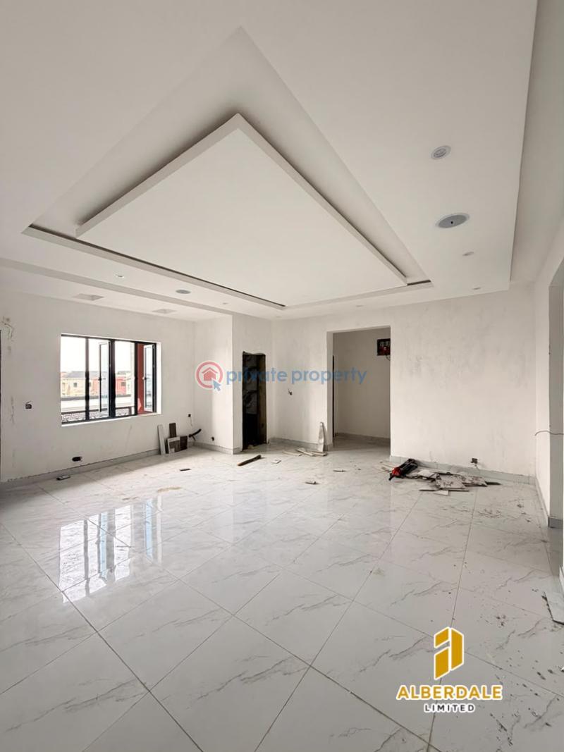 3 bedroom Flat & Apartment For Sale Gbagada Lagos - 1
