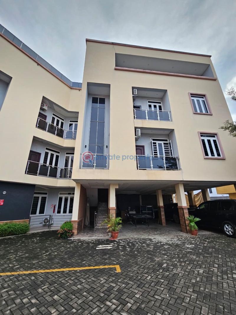 3 bedroom Block Of Flats For Sale Adeniyi Jones Ikeja Lagos - 1