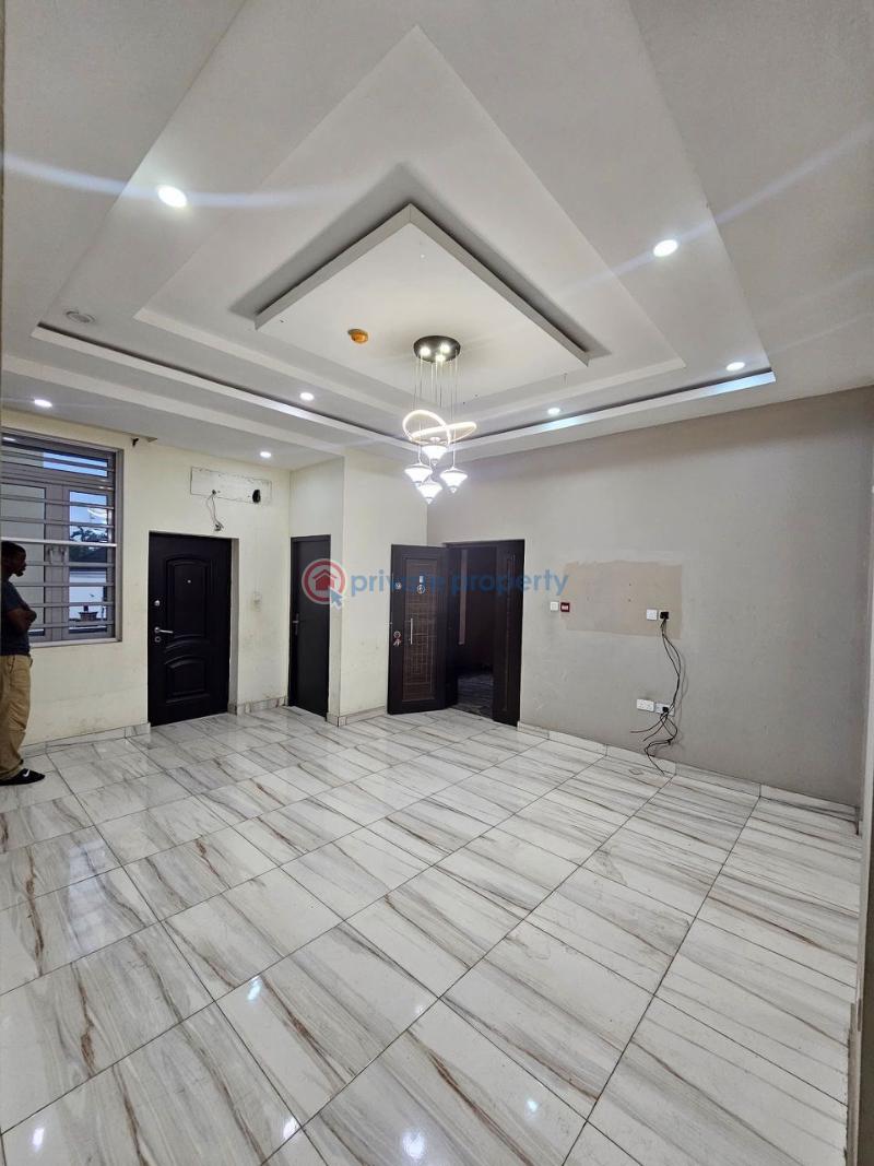 3 bedroom Block Of Flats For Sale Adeniyi Jones Ikeja Lagos - 4