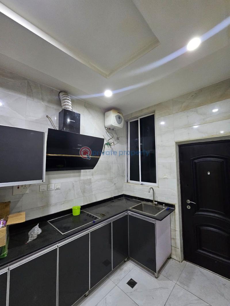 3 bedroom Block Of Flats For Sale Adeniyi Jones Ikeja Lagos - 3
