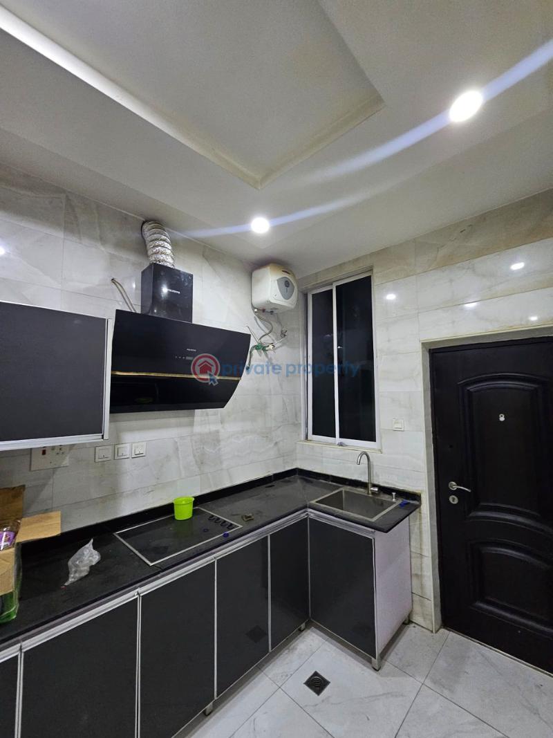3 bedroom Flat & Apartment For Sale Adeniyi Jones Ikeja Lagos - 8