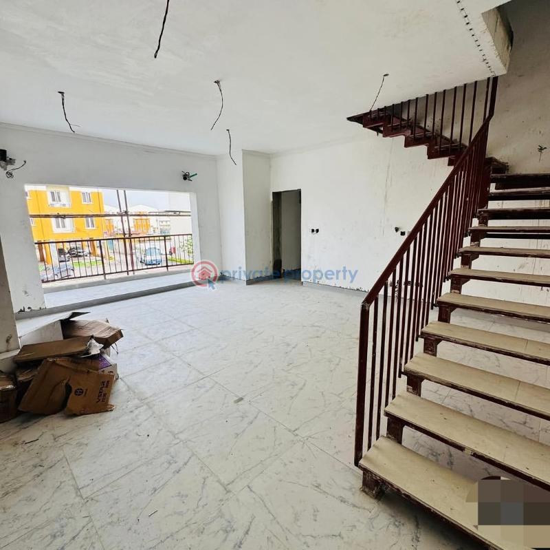 3 bedroom Block Of Flats For Sale Alagomeji Yaba Lagos - 0