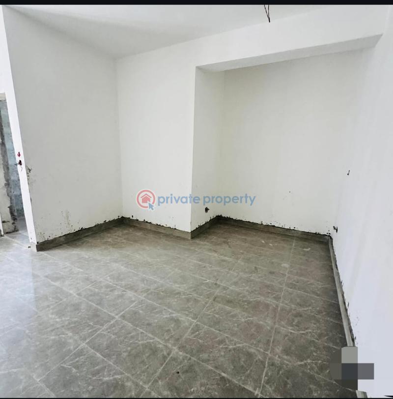 3 bedroom Block Of Flats For Sale Alagomeji Yaba Lagos - 1