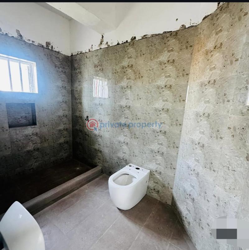 3 bedroom Block Of Flats For Sale Alagomeji Yaba Lagos - 10