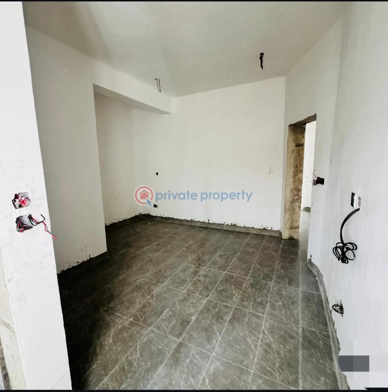 3 bedroom Block Of Flats For Sale Alagomeji Yaba Lagos - 4