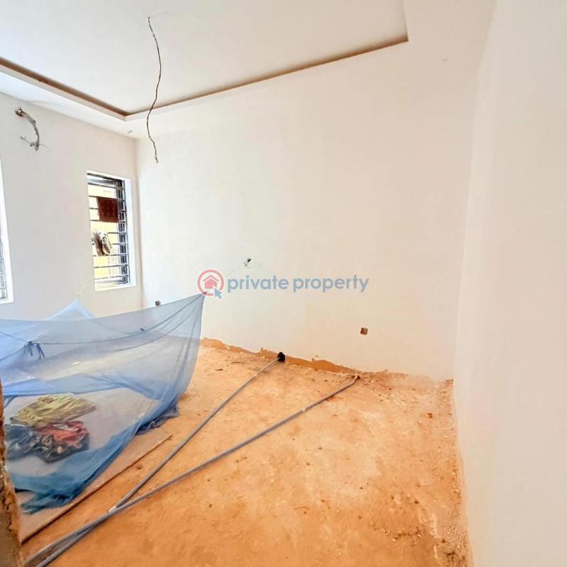 3 bedroom Flat & Apartment For Sale Yaba Lagos - 6