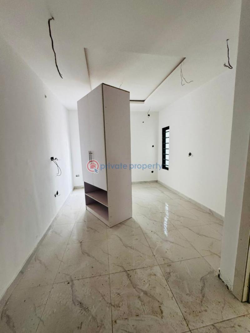 4 bedroom Detached Duplex For Sale Ogudu GRA Lagos - 11