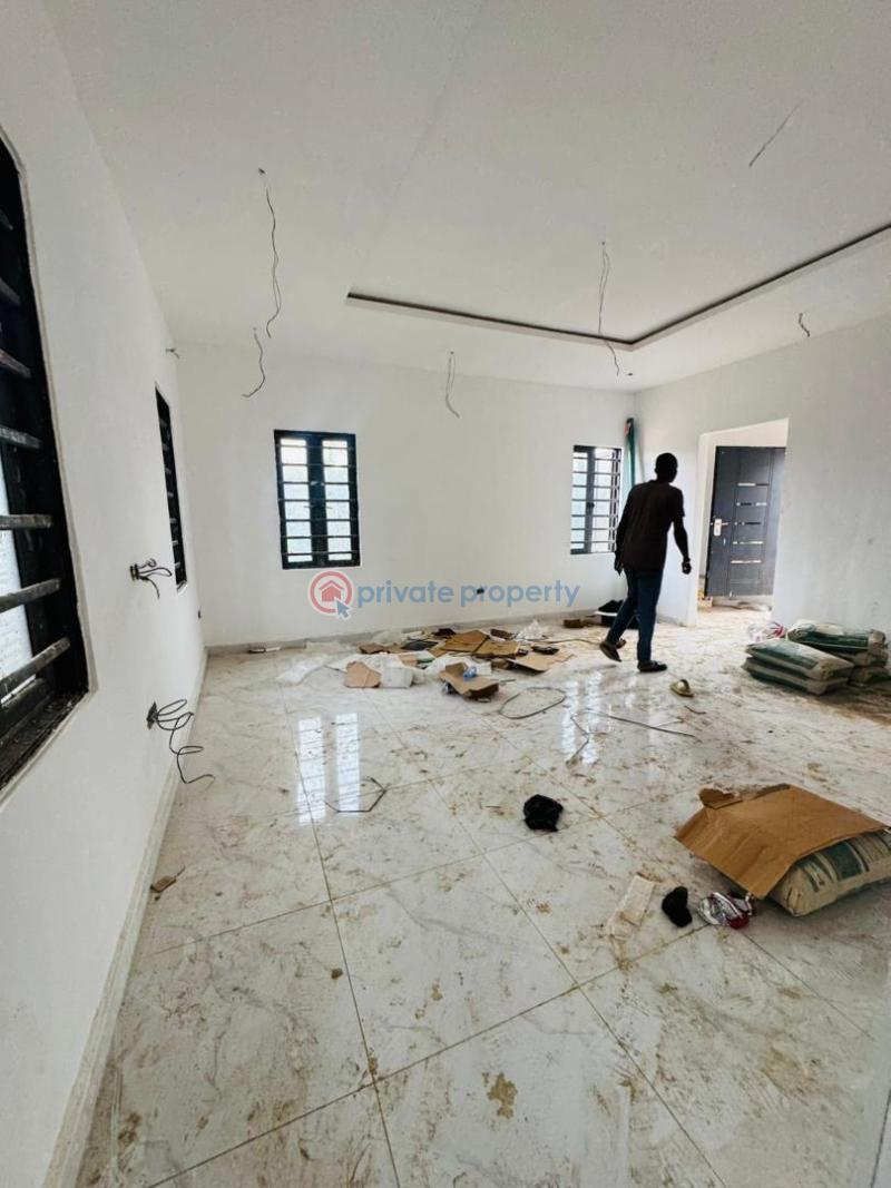 4 bedroom Detached Duplex For Sale Ogudu GRA Lagos - 3