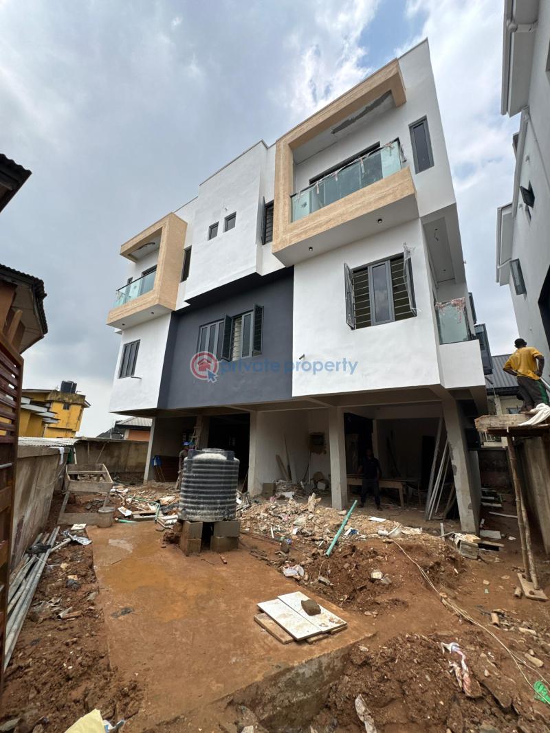 4 bedroom Semi detached Duplex For Sale Maryland Lagos - 0