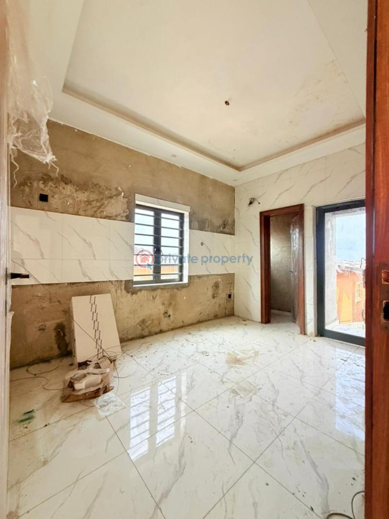 4 bedroom Semi detached Duplex For Sale Maryland Lagos - 7