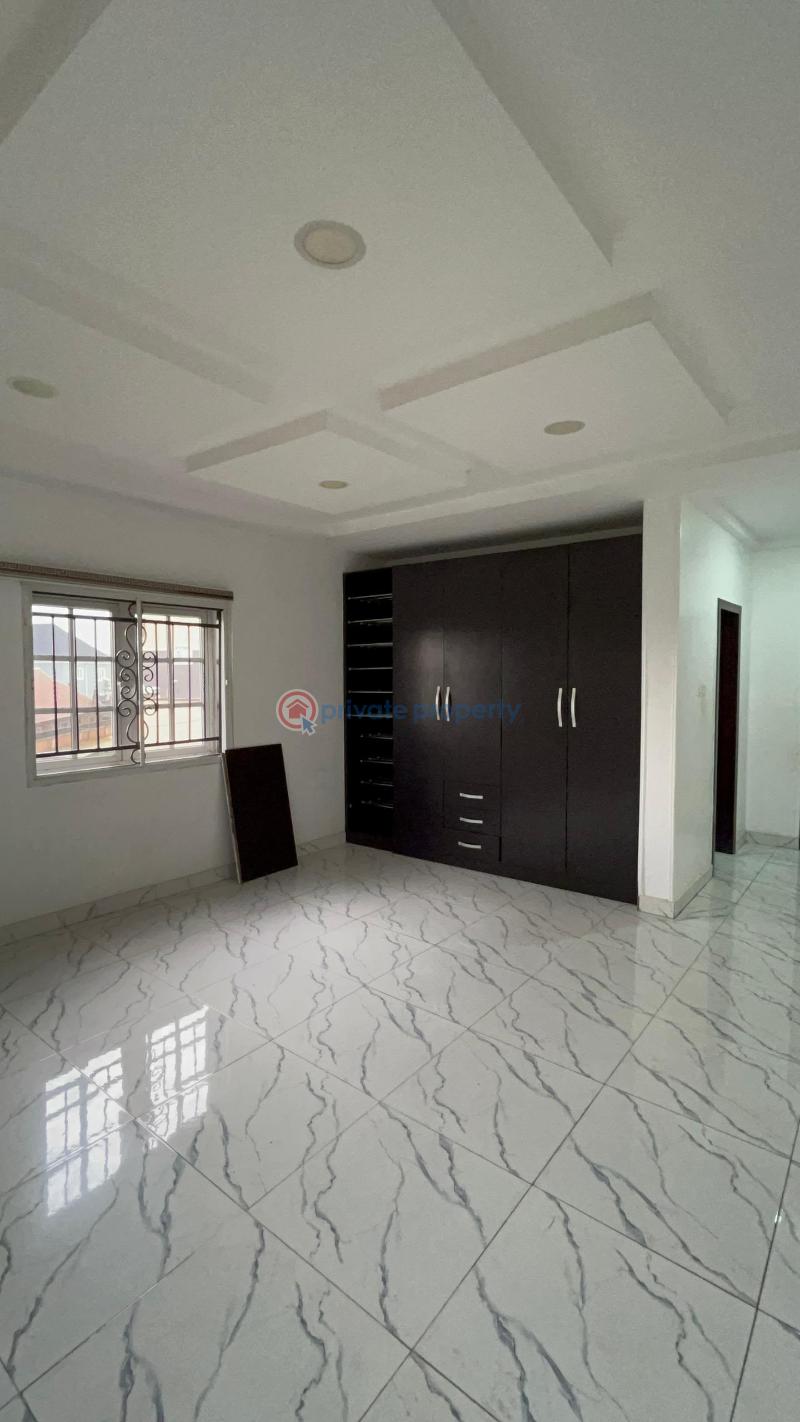 4 bedroom Semi detached Duplex For Sale Maryland Lagos - 12