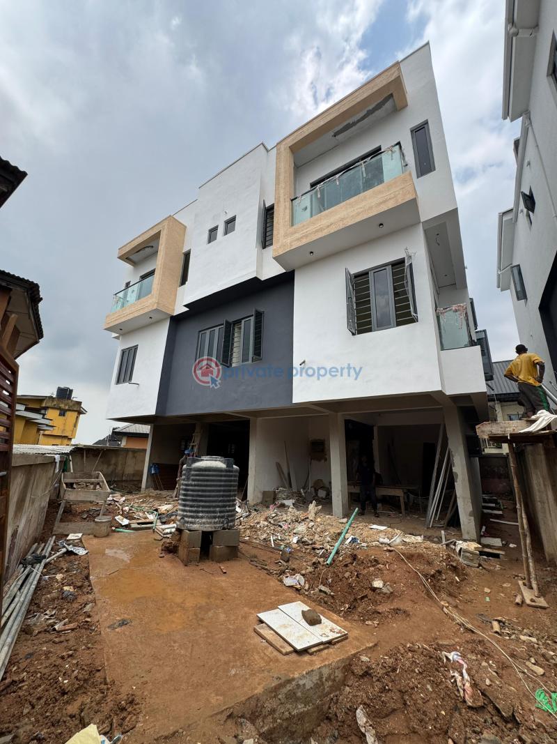 4 bedroom Semi detached Duplex For Sale Maryland Lagos - 11