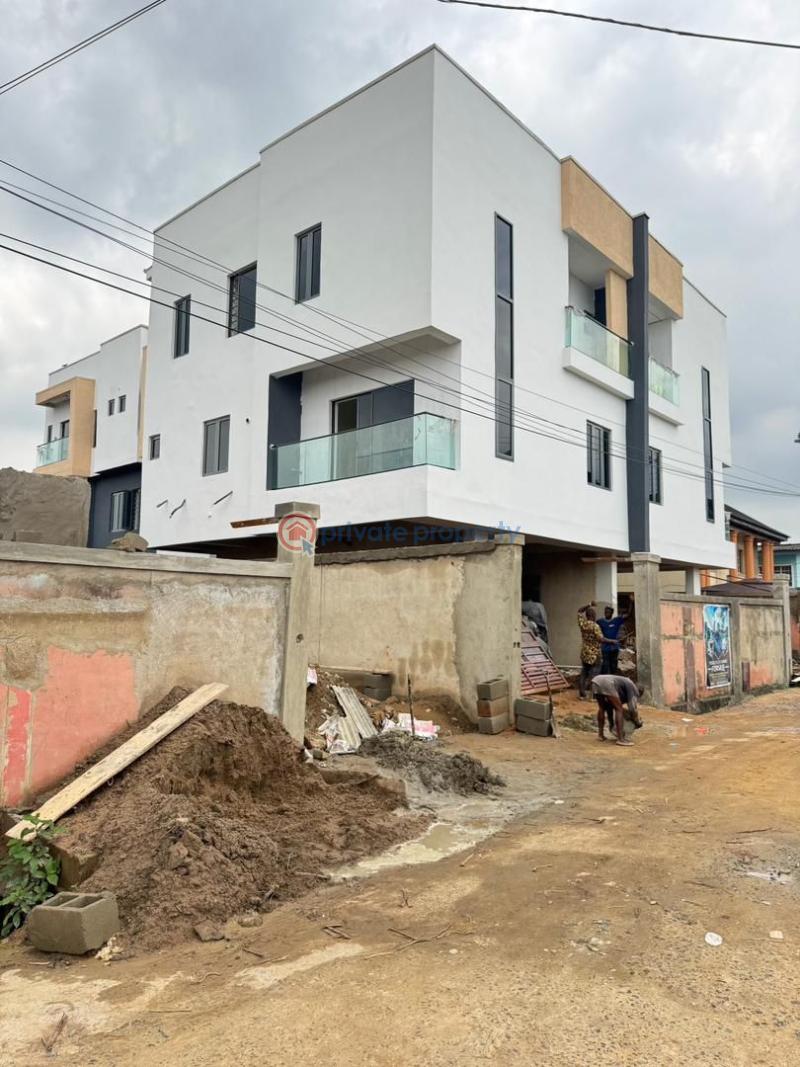 4 bedroom Semi detached Duplex For Sale Maryland Lagos - 12