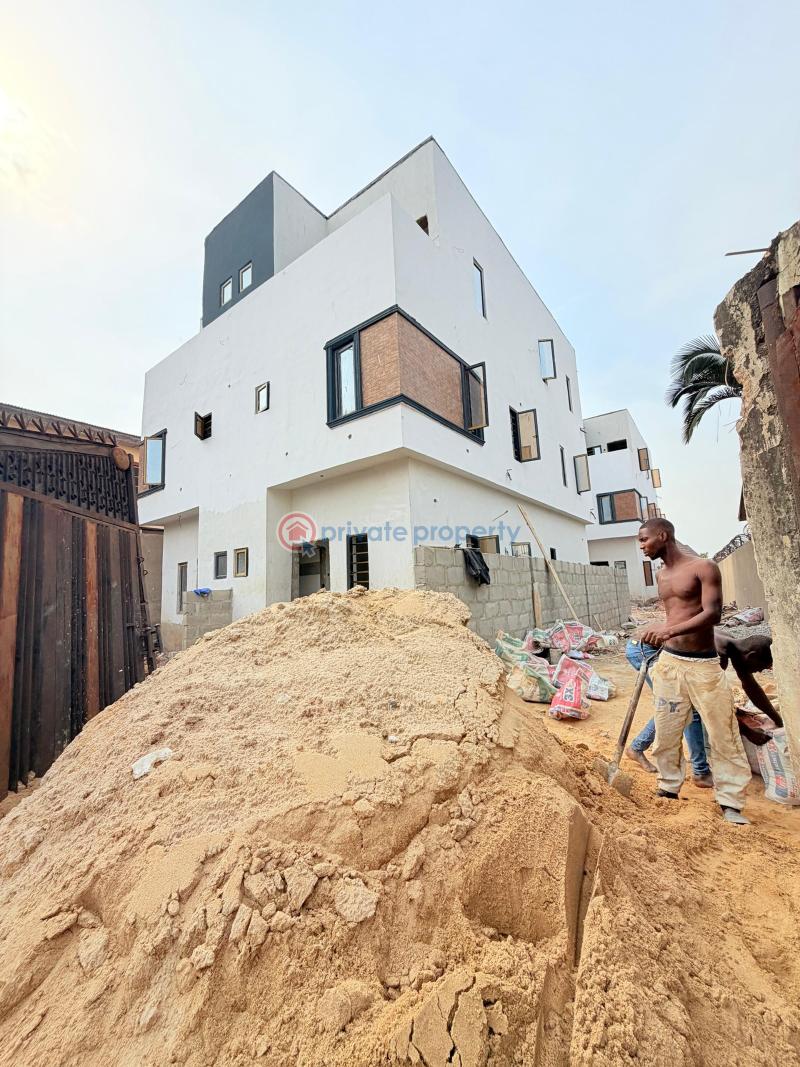 4 bedroom Semi detached Duplex For Sale Anthony Village Maryland Lagos - 0