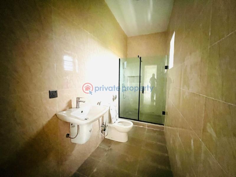 Lovely built 4 bedroom semi detached duplex with private swimming pool, solar installation - 16 4 bedroom Terraced Duplex For Sale Abraham Adesanya Ajah Lagos - 16
