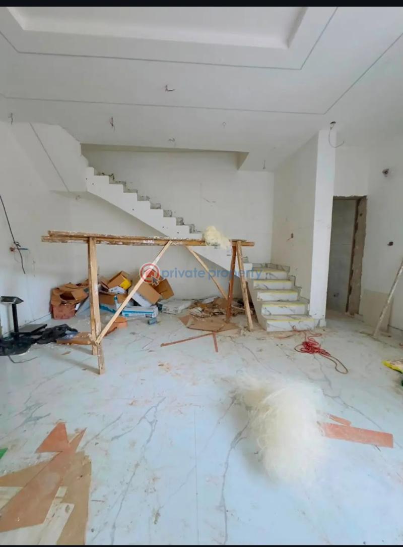 4 bedroom Semi detached Duplex For Sale Omole Phase 2 Ojodu Lagos - 4