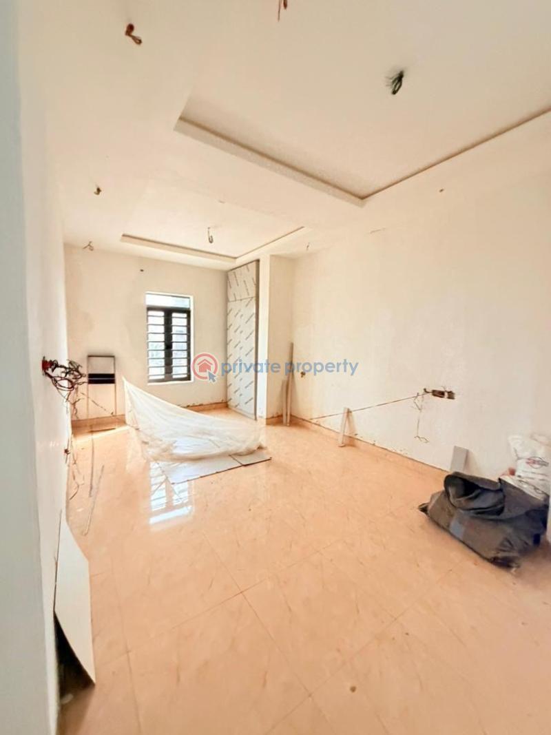 4 bedroom Terraced Duplex For Sale Mende Maryland Lagos - 11