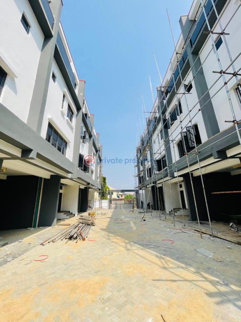 4 bedroom Terraced Duplex For Sale Gbagada Lagos - 5