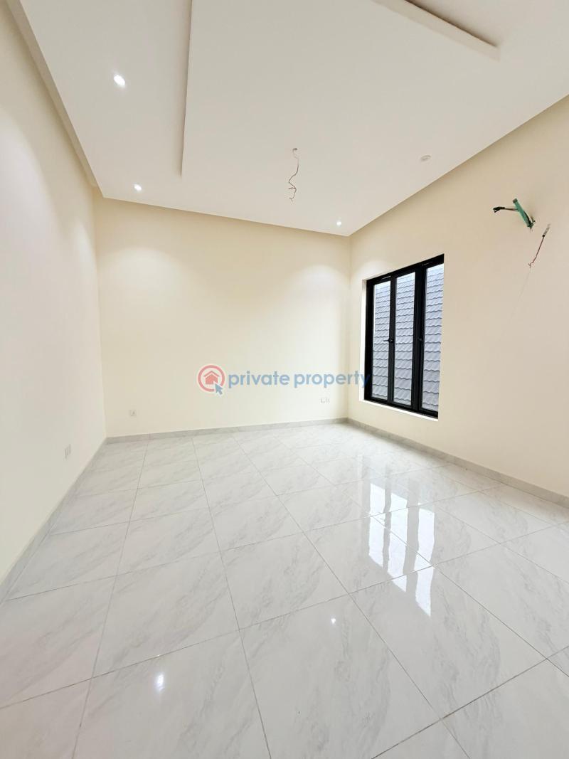 4 bedroom Terrace For Sale Adeniyi Jones Ikeja Lagos - 5