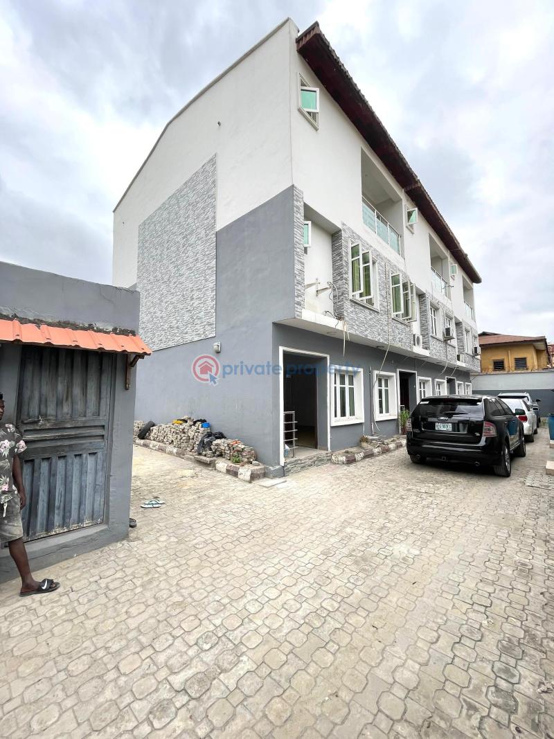 4 bedroom Terraced Duplex For Sale Aguda  Surulere Lagos - 0