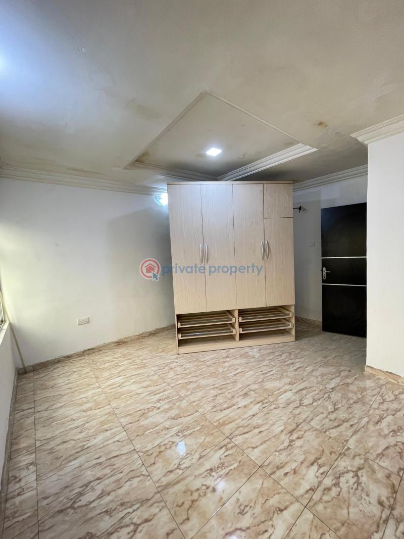 4 bedroom Terraced Duplex For Sale Aguda  Surulere Lagos - 3